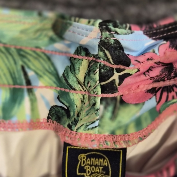 Panama Jack Tropical Floral Swim Coverup Shorts - Picture 2 of 2